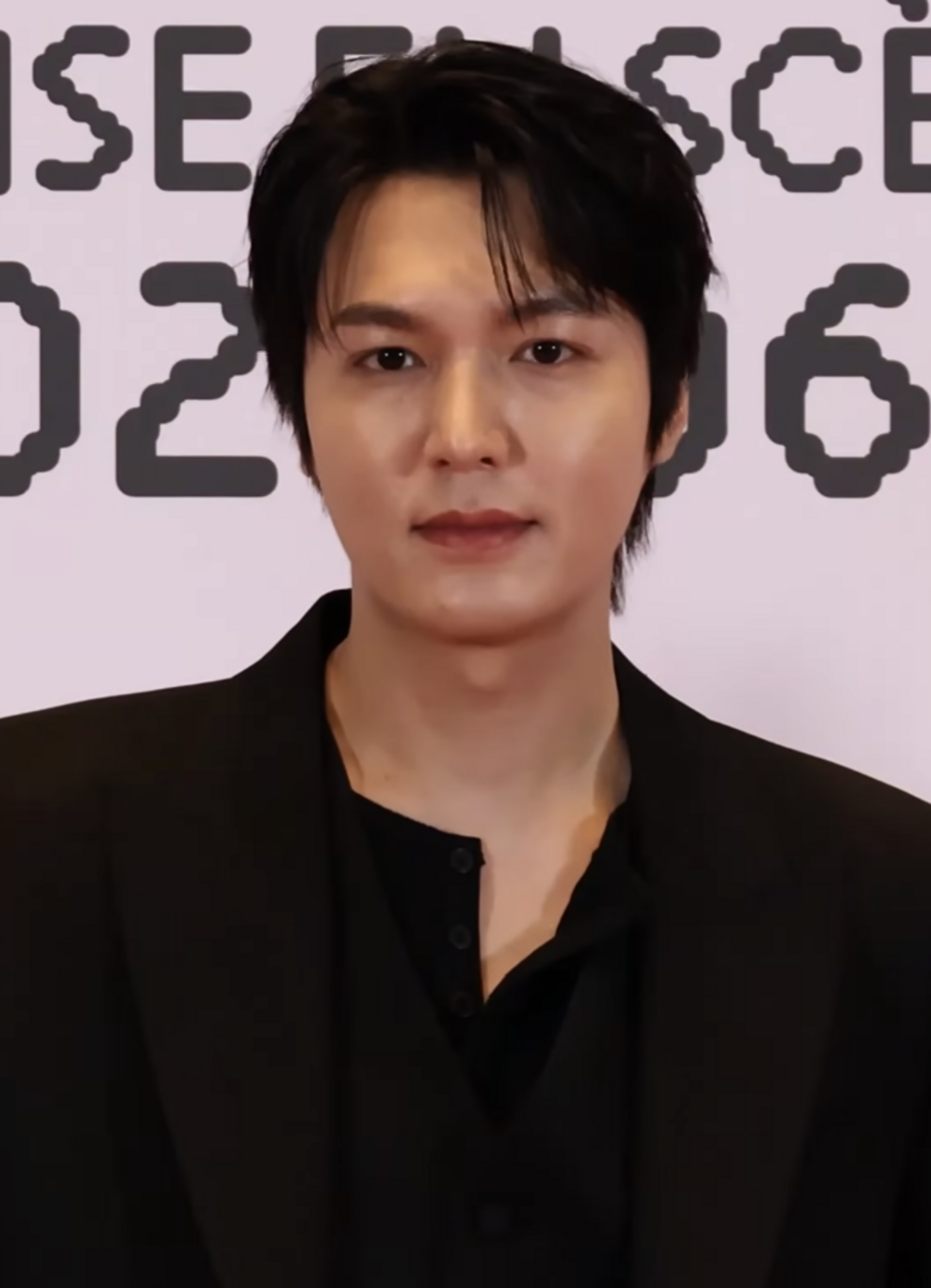 ACTOR LEE MINHO